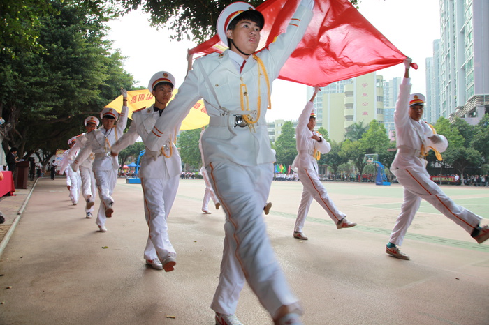 揮舞運(yùn)動(dòng)激情，共筑國際化教育夢